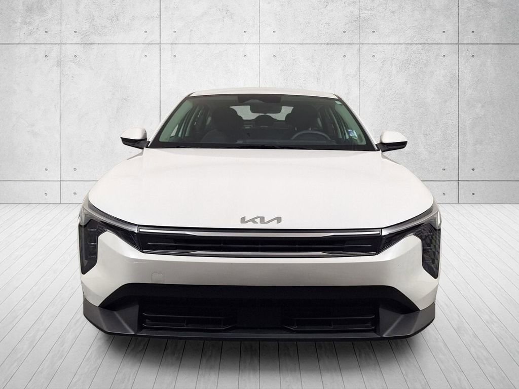 Used 2025 Kia K4 FWD image 2