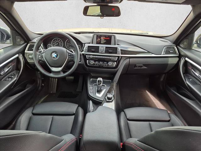 Used 2017 BMW 330i Sedan RWD image 17