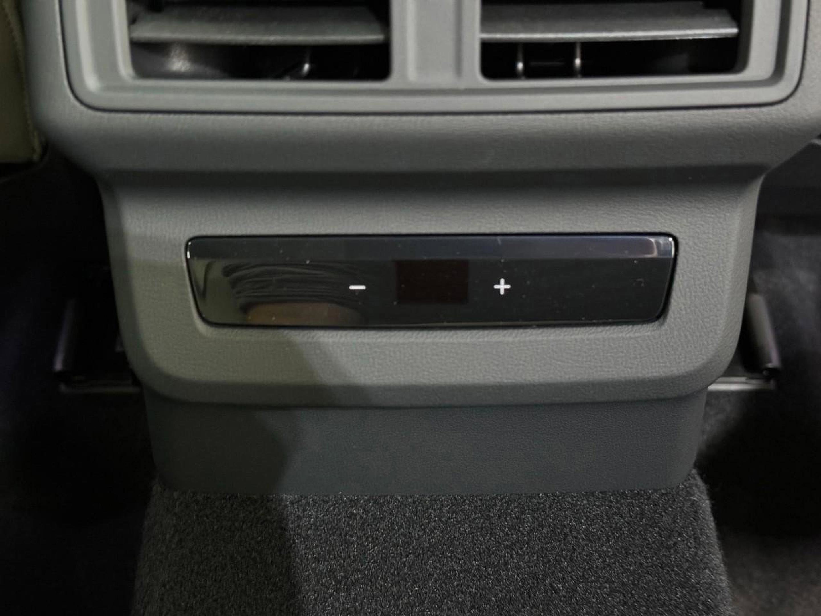 New 2025 Audi Q5 Premium image 29