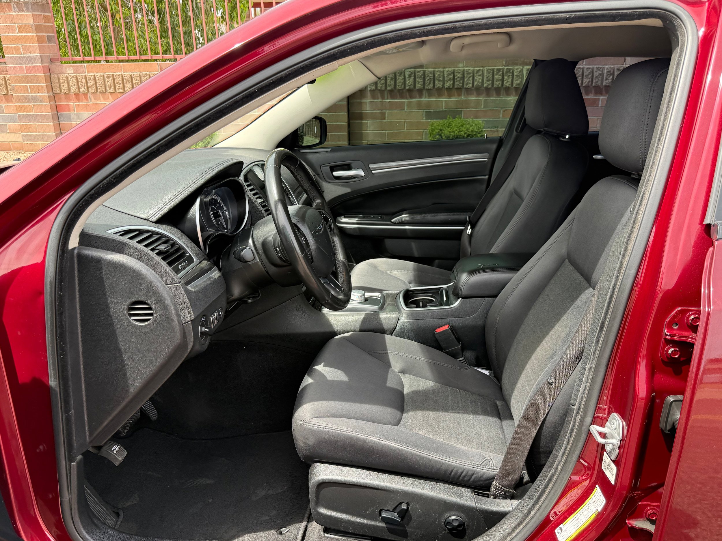Used 2021 Chrysler 300 Touring w/ Sport Appearance Package RWD image 6