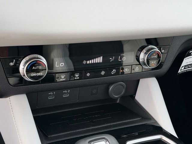New 2026 Mitsubishi Outlander SE FWD image 23