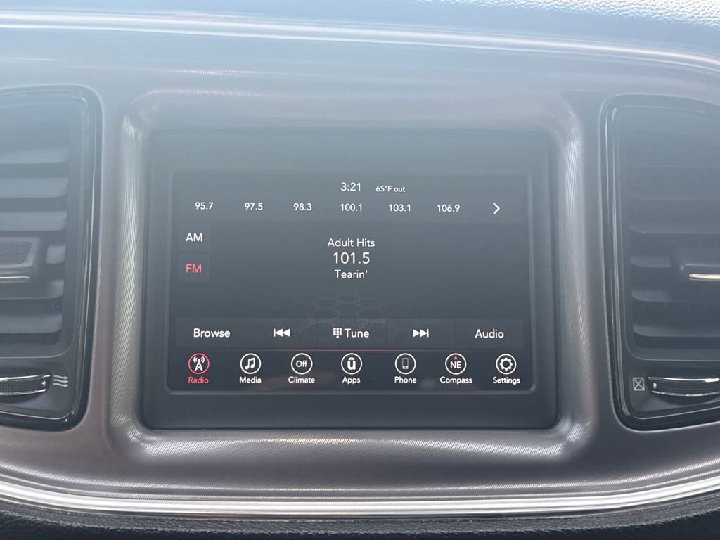 Used 2022 Dodge Challenger R/T image 23