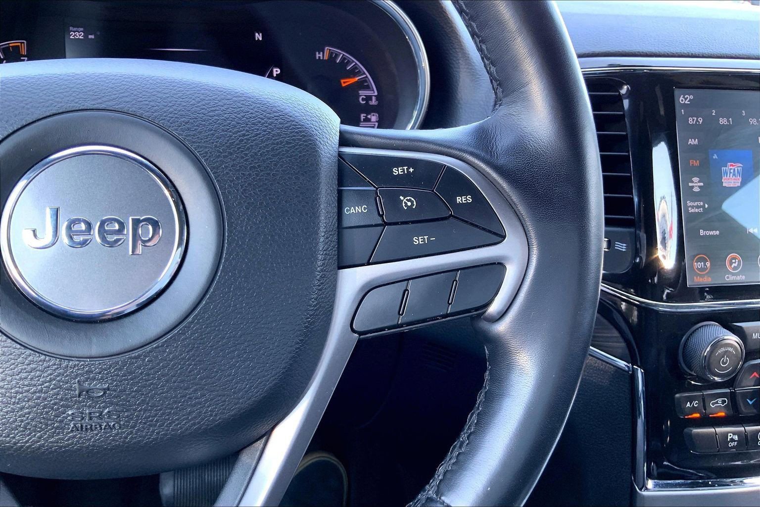 Certified 2021 Jeep Grand Cherokee Limited image 24