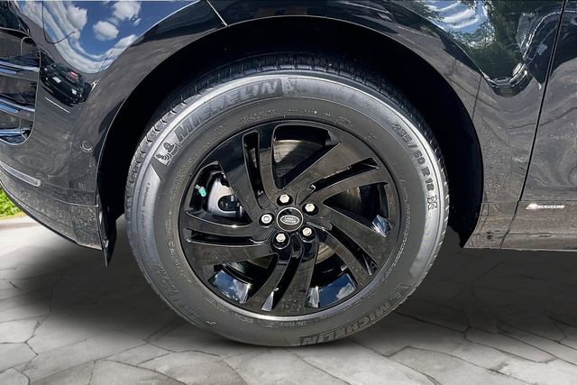 Used 2021 Land Rover Range Rover Evoque R-Dynamic S AWD/4WD image 8