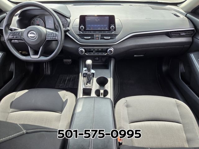 Used 2023 Nissan Altima 2.5 S FWD image 12