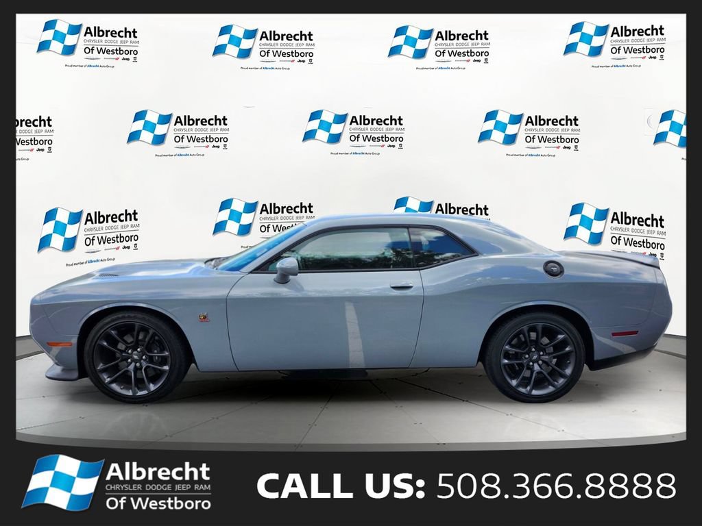 Used 2021 Dodge Challenger R/T Scat Pack RWD image 2