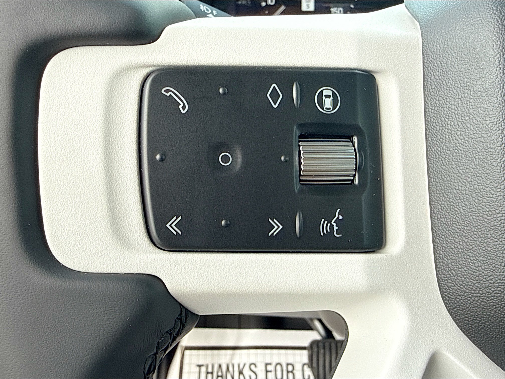 New 2026 Land Rover Defender 110 X-Dynamic SE AWD/4WD image 38
