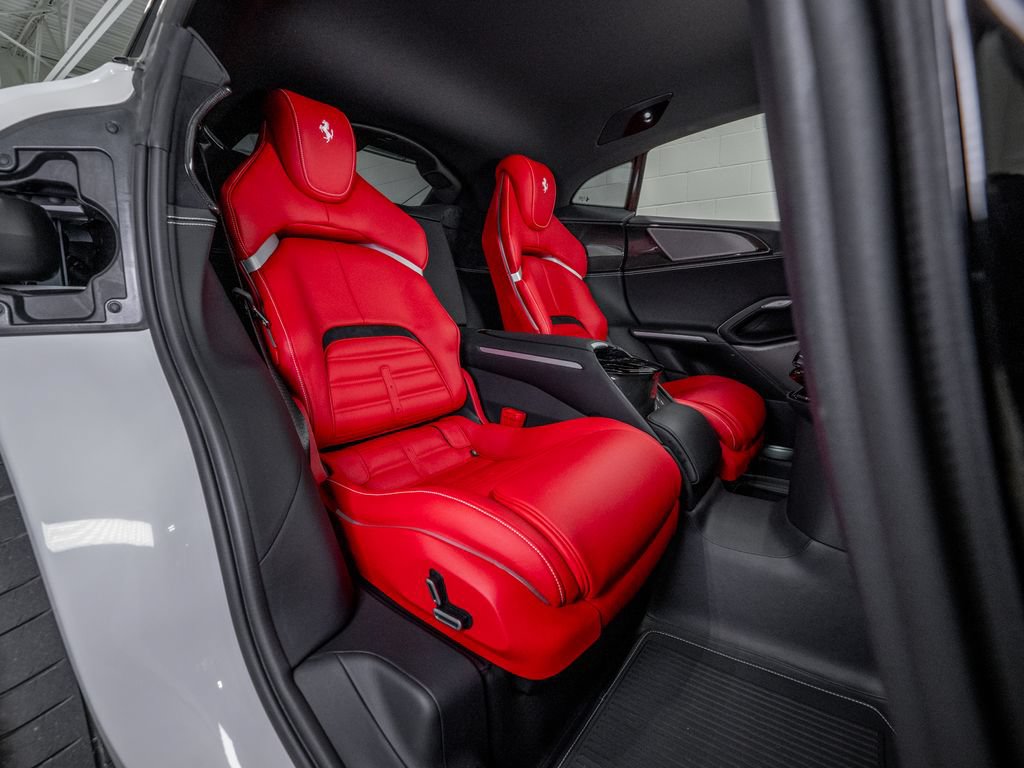 Certified 2025 Ferrari Purosangue AWD/4WD image 21