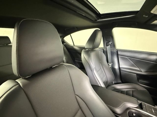 Used 2024 Lexus IS 350 F Sport w/ Memory Package RWD image 33
