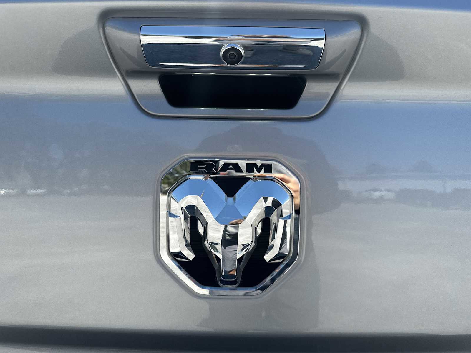 Used 2022 RAM 2500 Limited w/ Towing Technology Group image 25