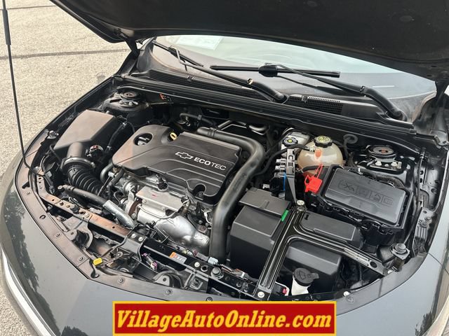 Used 2016 Chevrolet Malibu LT FWD image 35