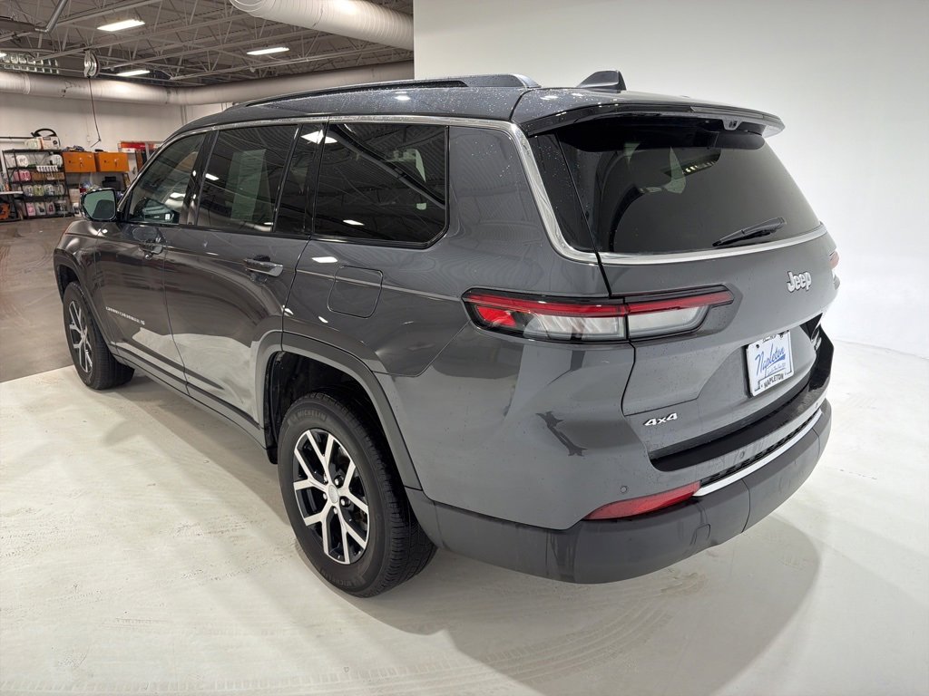 Used 2024 Jeep Grand Cherokee L Limited w/ Luxury Tech Group II image 5