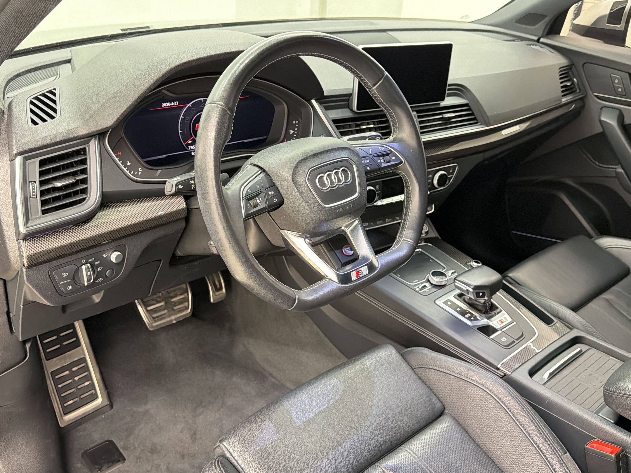 Used 2019 Audi SQ5 Prestige w/ Prestige Package AWD/4WD image 4