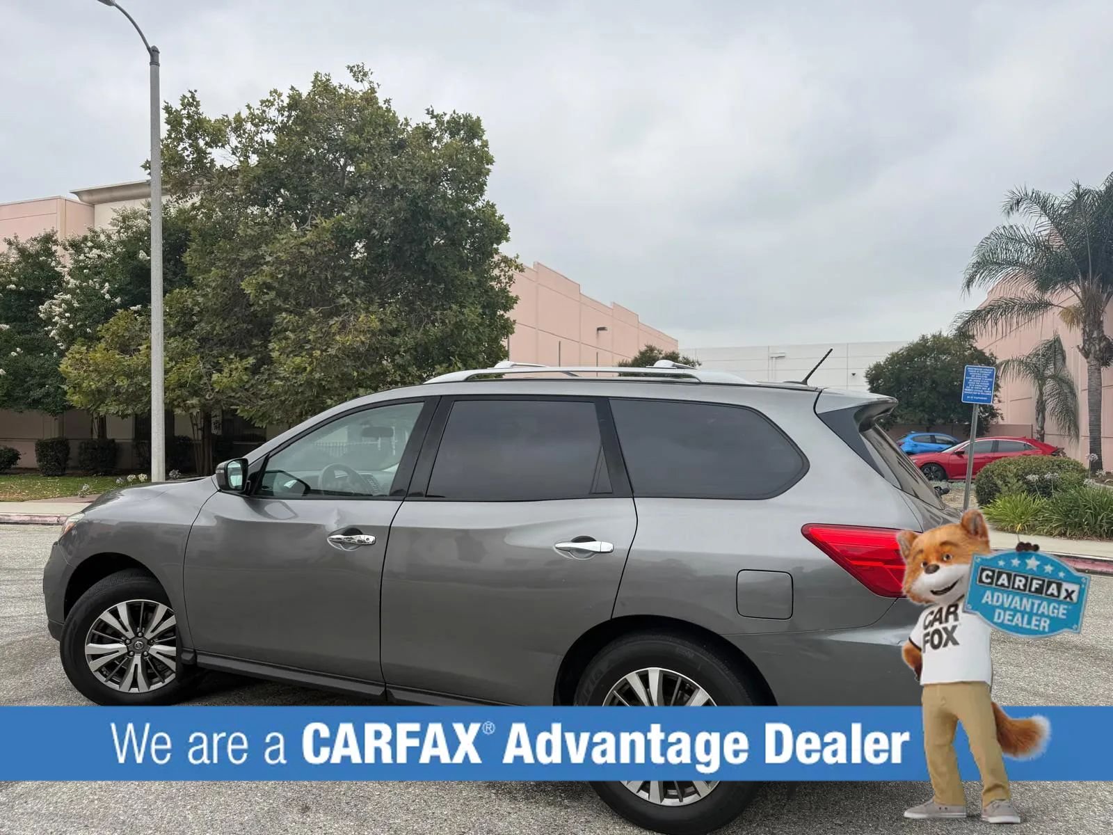 Used 2018 Nissan Pathfinder S FWD image 7
