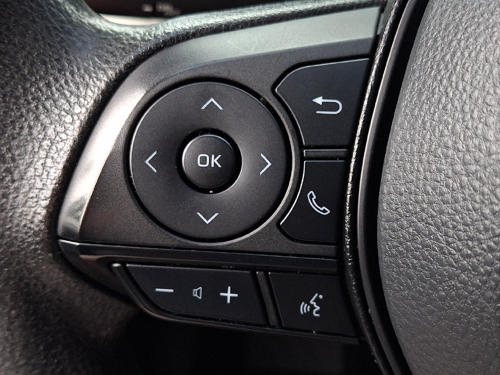 Used 2022 Toyota RAV4 XLE w/ Convenience Package AWD/4WD image 22