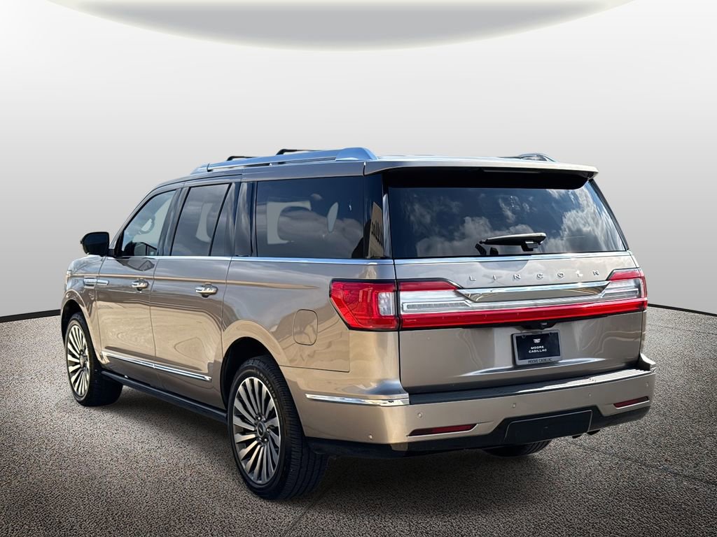 Used 2018 Lincoln Navigator L Reserve w/ Technology Package image 4