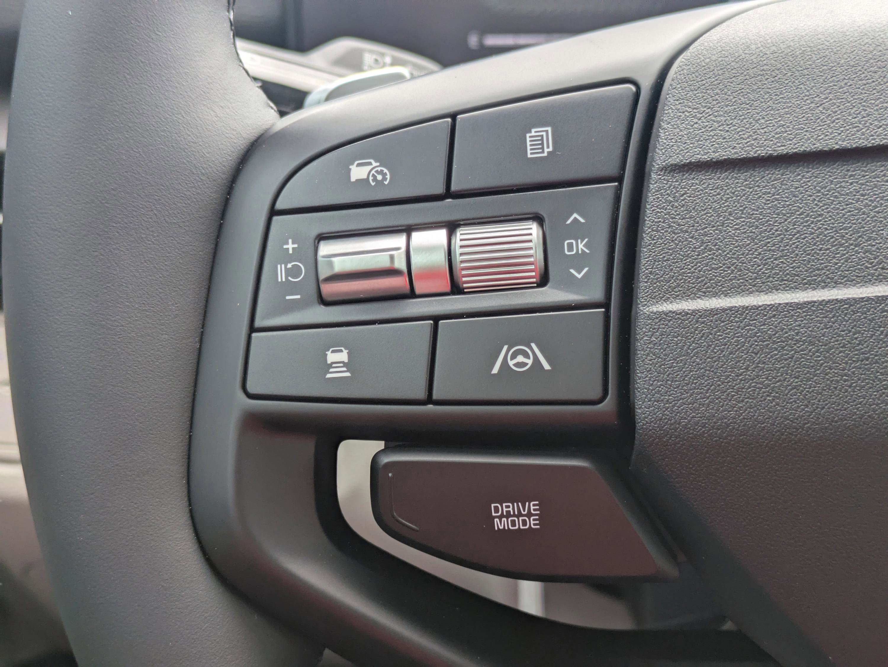 New 2026 Kia Sportage EX w/ EX Panoramic Sunroof Package image 19