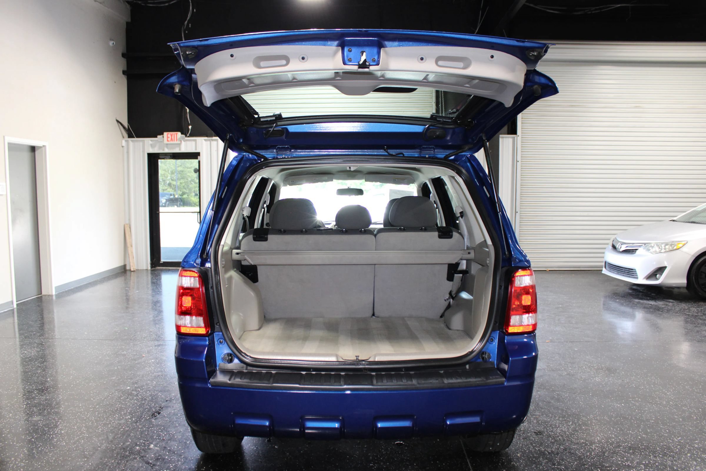 Used 2008 Ford Escape XLS FWD image 26