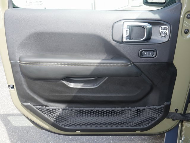 New 2025 Jeep Wrangler Unlimited Rubicon 392 image 16