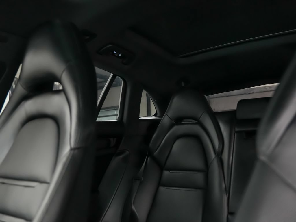Certified 2018 Porsche Panamera 4S AWD/4WD image 34