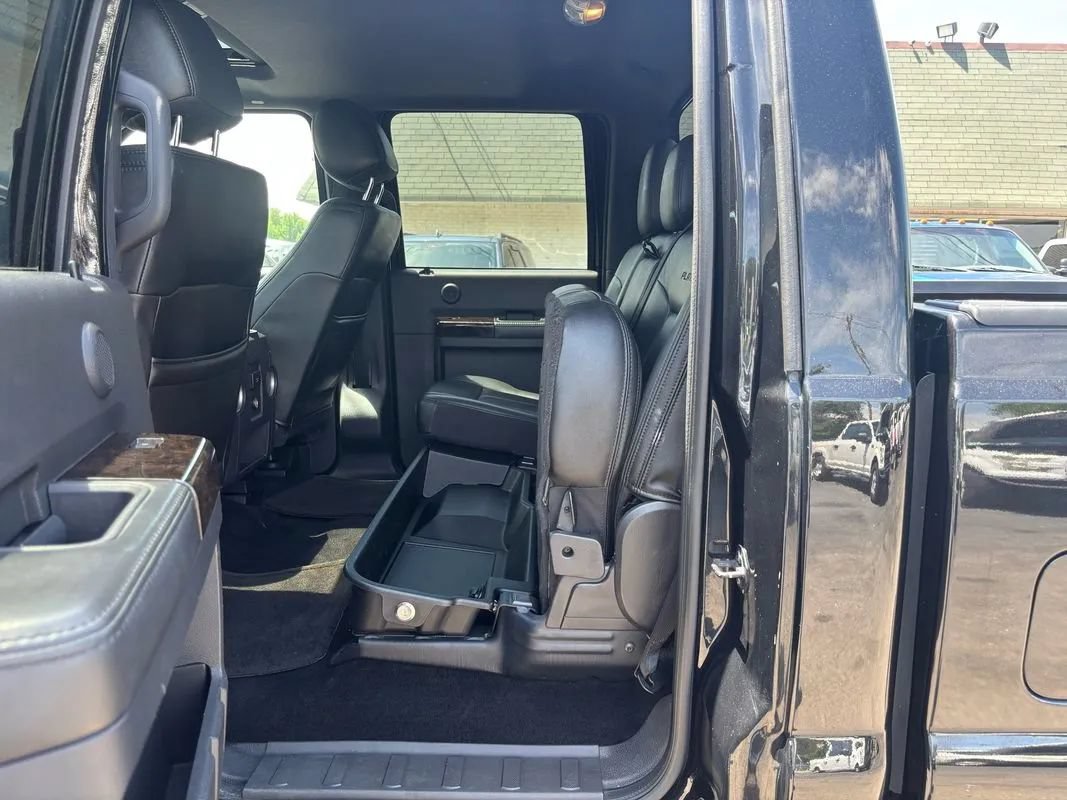 Used 2013 Ford F250 Platinum w/ FX4 Off Road Pkg AWD/4WD image 19