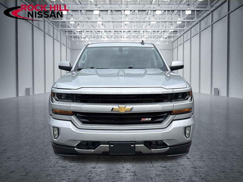 Used 2018 Chevrolet Silverado 1500 LT w/ All Star Edition AWD/4WD image 2