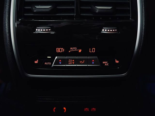 Certified 2025 BMW X7 M60i image 26