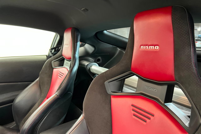 Used 2024 Nissan Z NISMO w/ Floor Mat Package RWD image 12