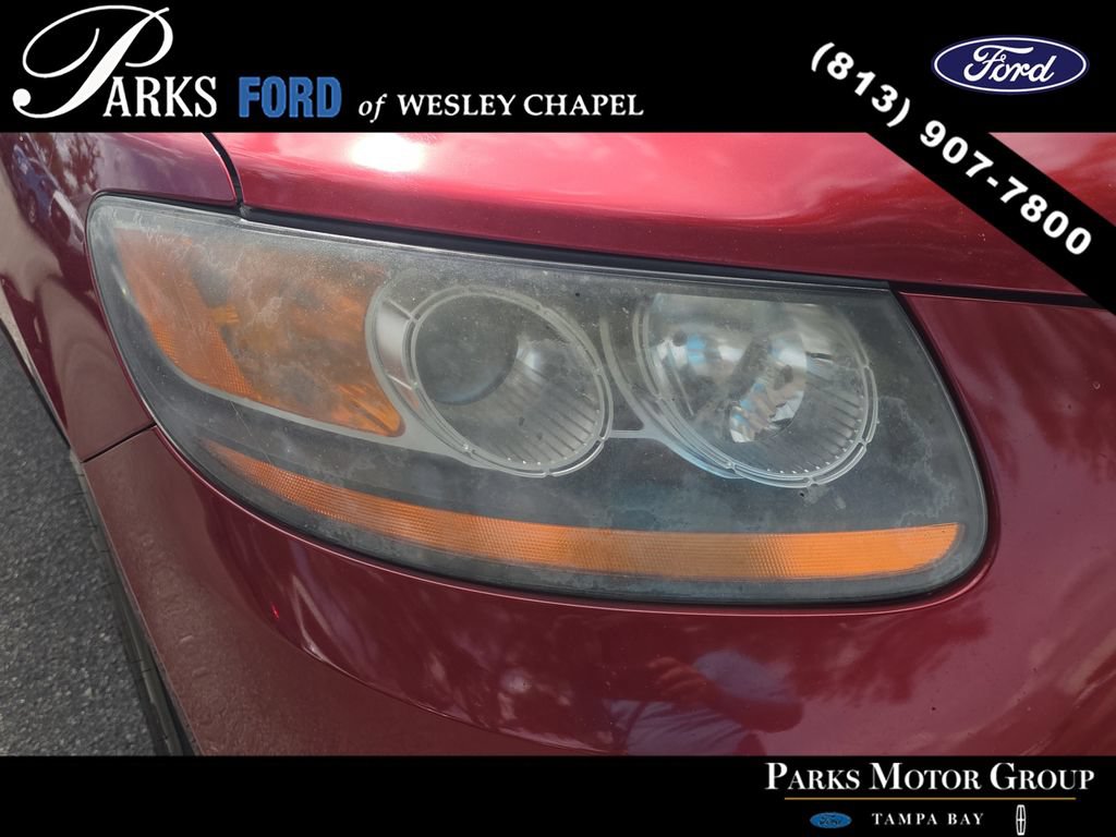 Used 2010 Hyundai Santa Fe GLS AWD/4WD image 6