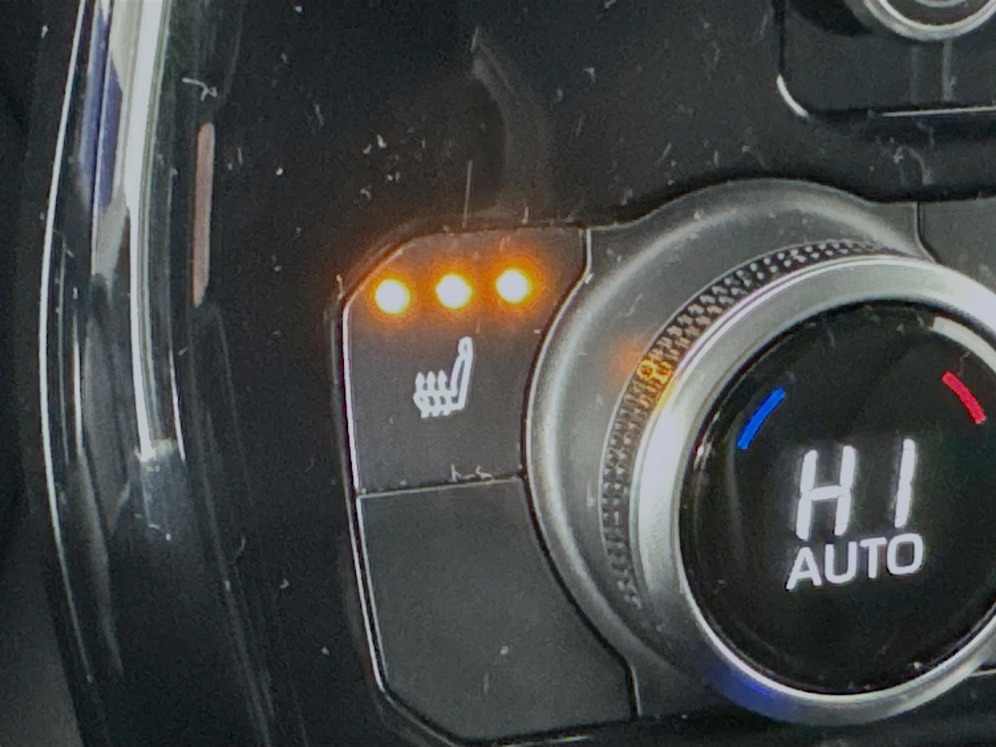 Used 2022 Toyota Highlander XLE image 19