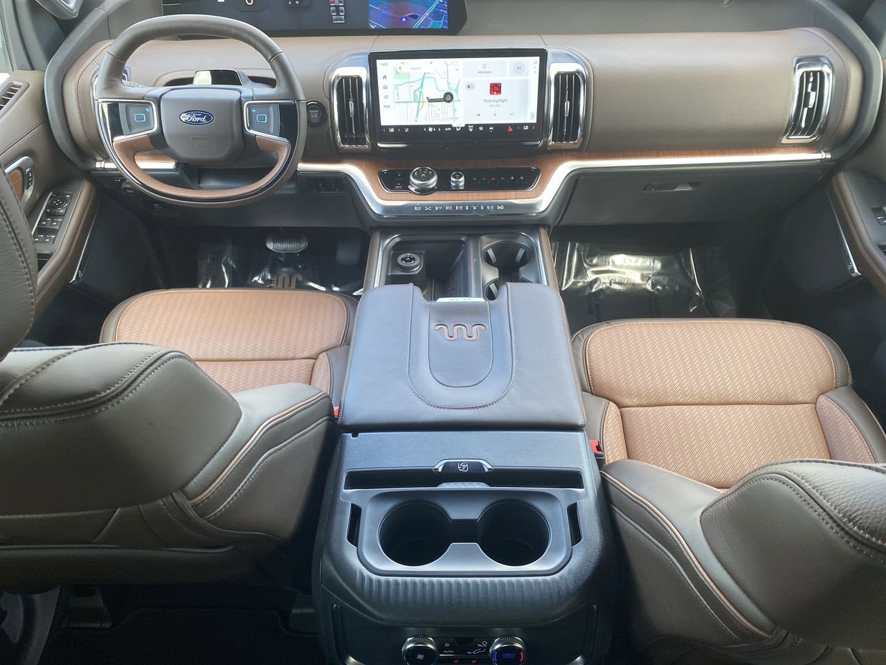 New 2025 Ford Expedition King Ranch image 11