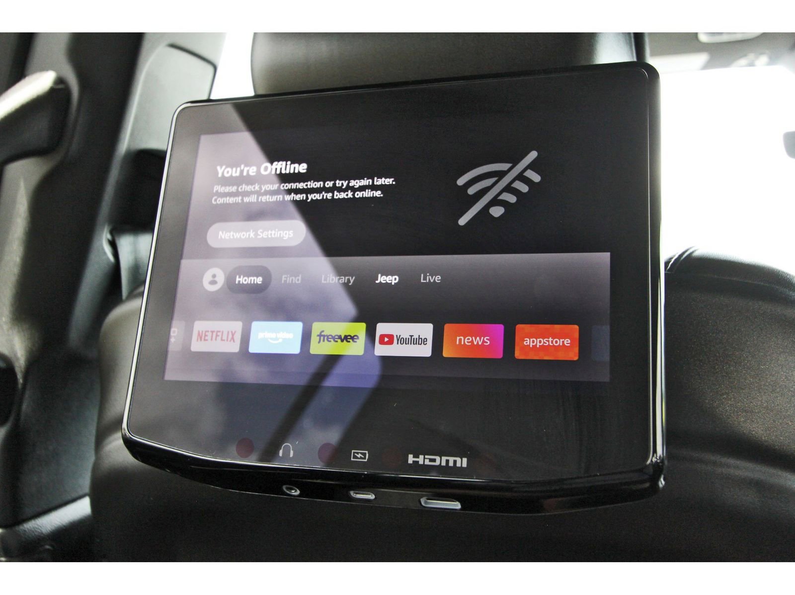 Used 2024 Jeep Wagoneer Series II image 18