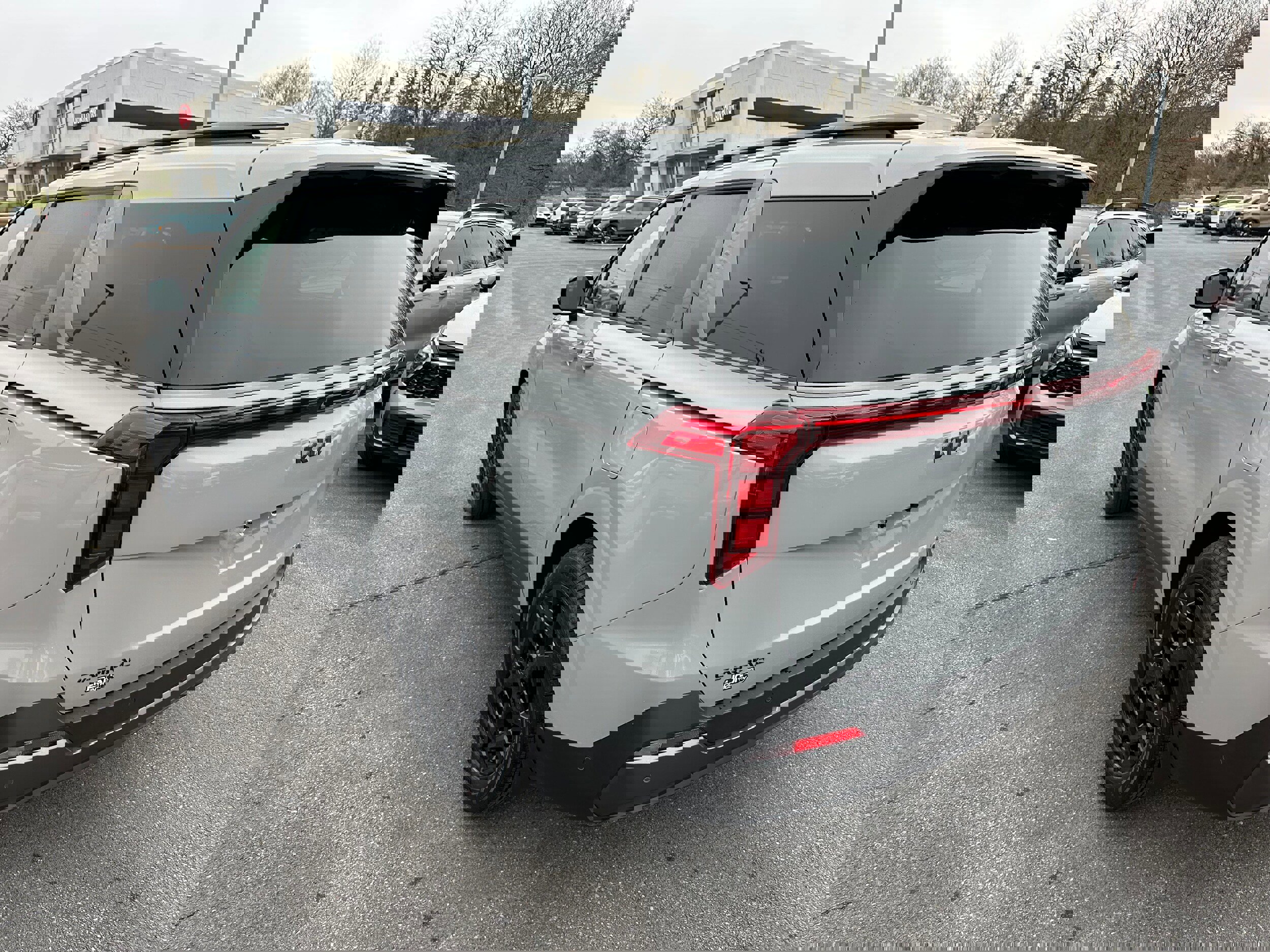 New 2026 Kia Carnival SX image 7