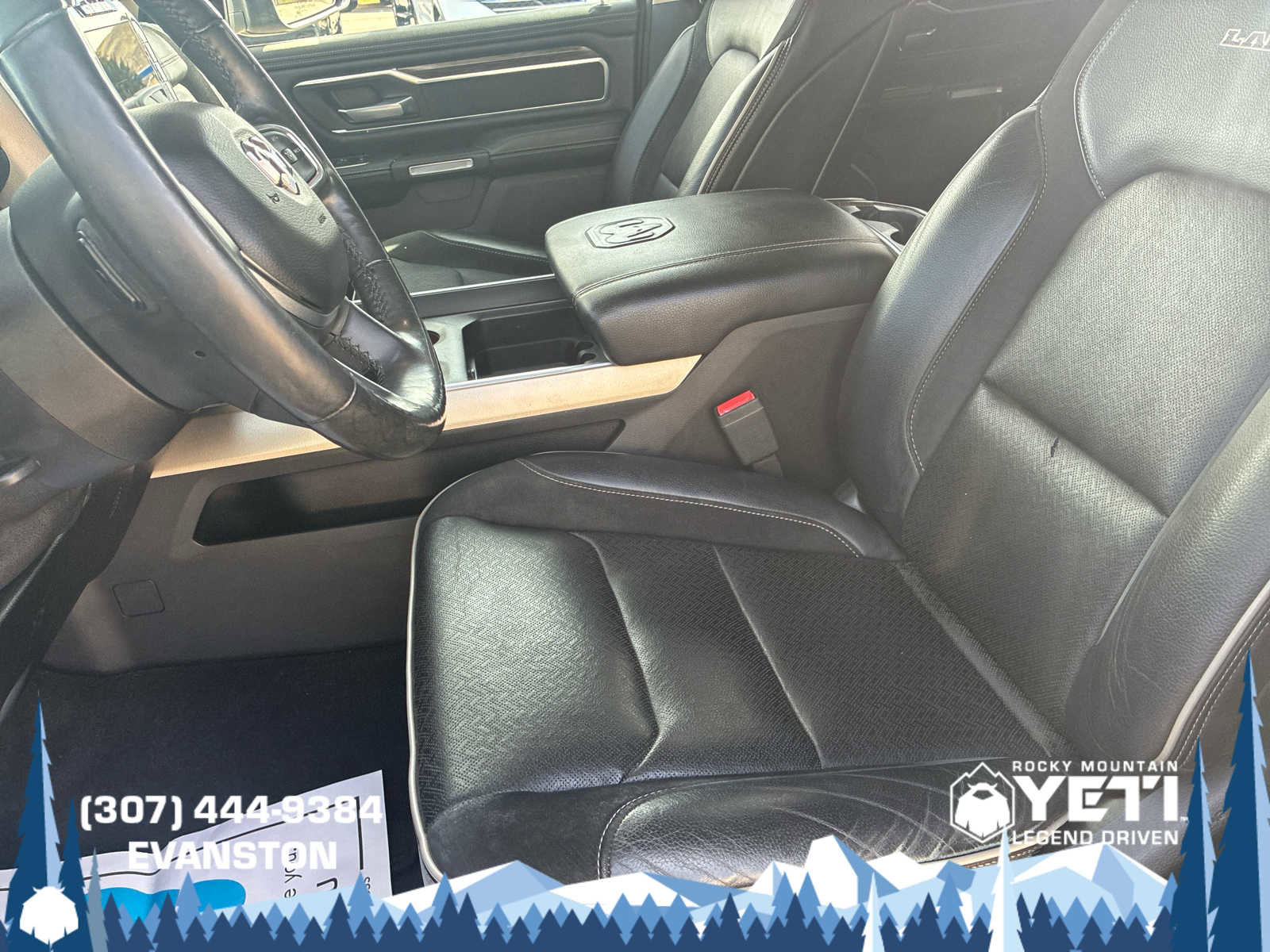 Used 2019 RAM 1500 Laramie AWD/4WD image 11