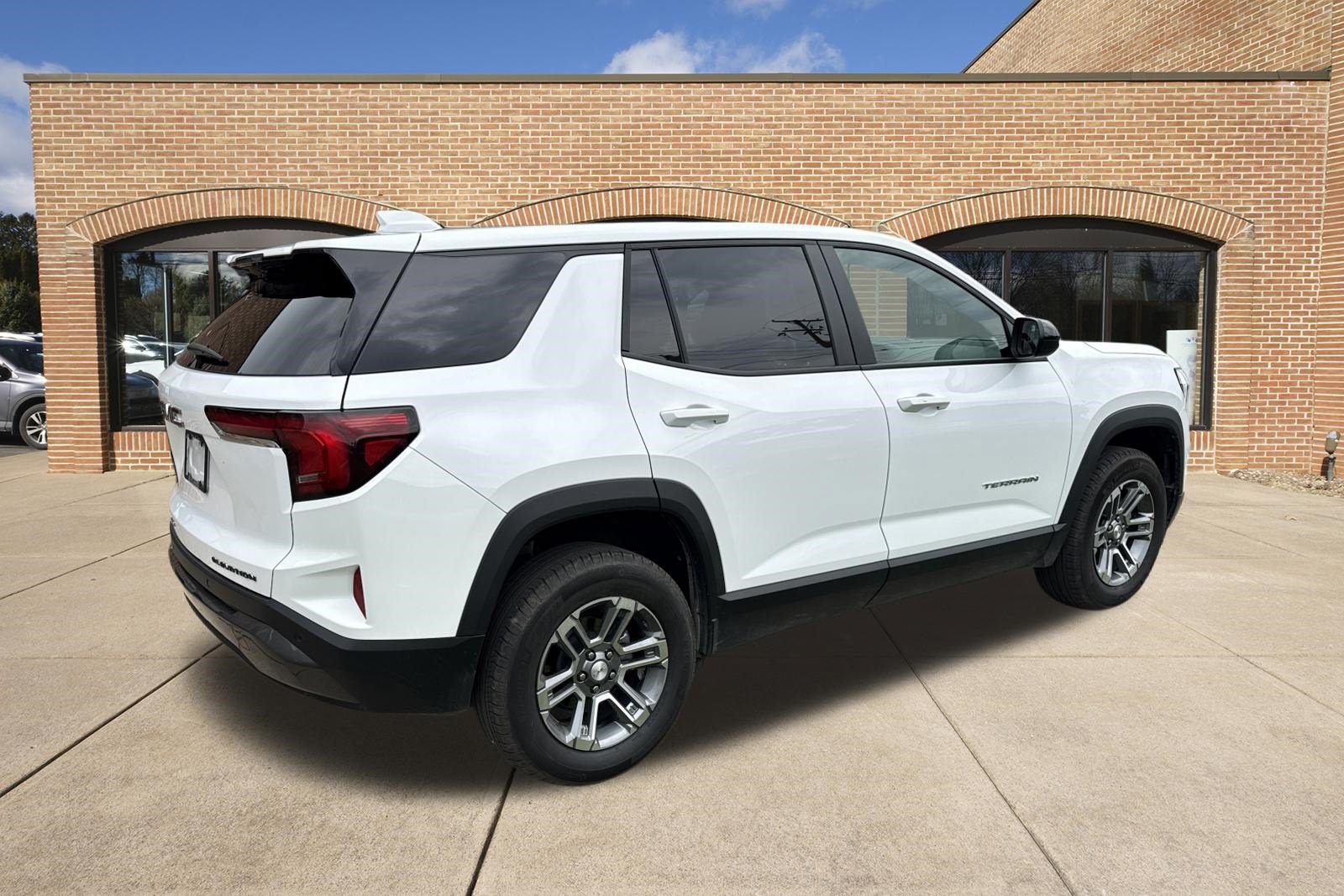 Used 2026 GMC Terrain Elevation AWD/4WD image 3