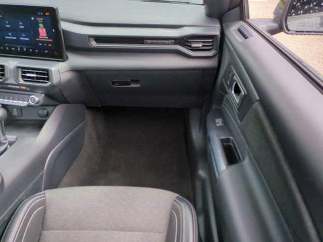 Used 2025 Ford Mustang Convertible image 15