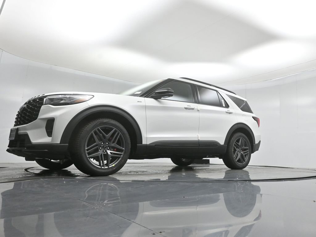 New 2026 Ford Explorer ST-Line image 45