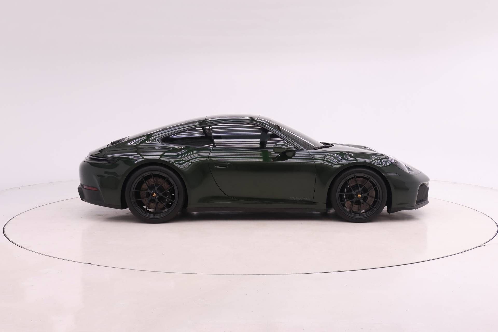 Used 2026 Porsche 911 Carrera GTS RWD image 9