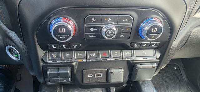 Used 2023 GMC Sierra 2500 AT4 w/ AT4 Premium Plus Package AWD/4WD image 22