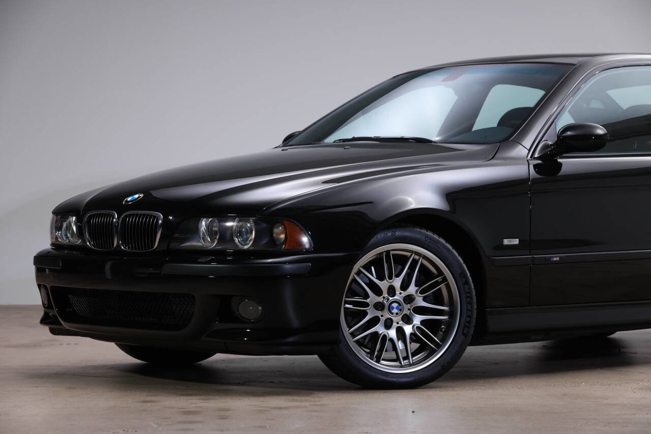Used 2002 BMW M5 image 13