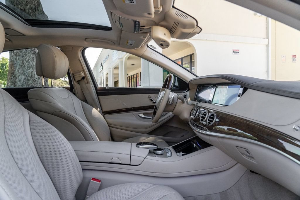 Used 2017 Mercedes-Benz S 550 4MATIC Sedan image 17