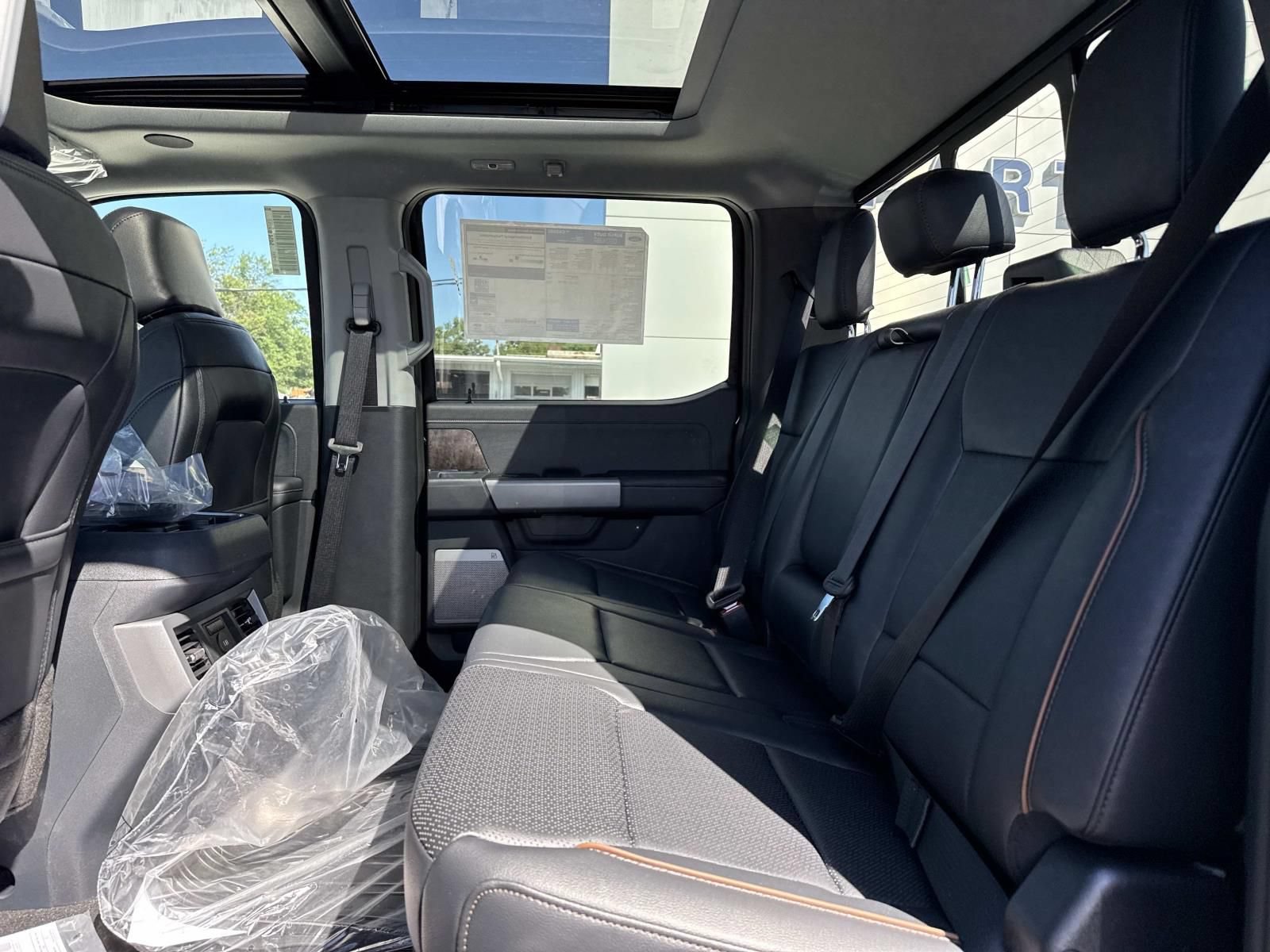 New 2026 Ford F350 Lariat w/ Lariat Ultimate Package AWD/4WD image 11