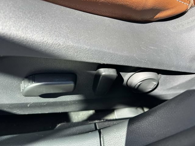 Used 2021 Subaru Outback Touring XT AWD/4WD image 22