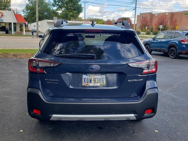 Used 2025 Subaru Outback Limited image 4