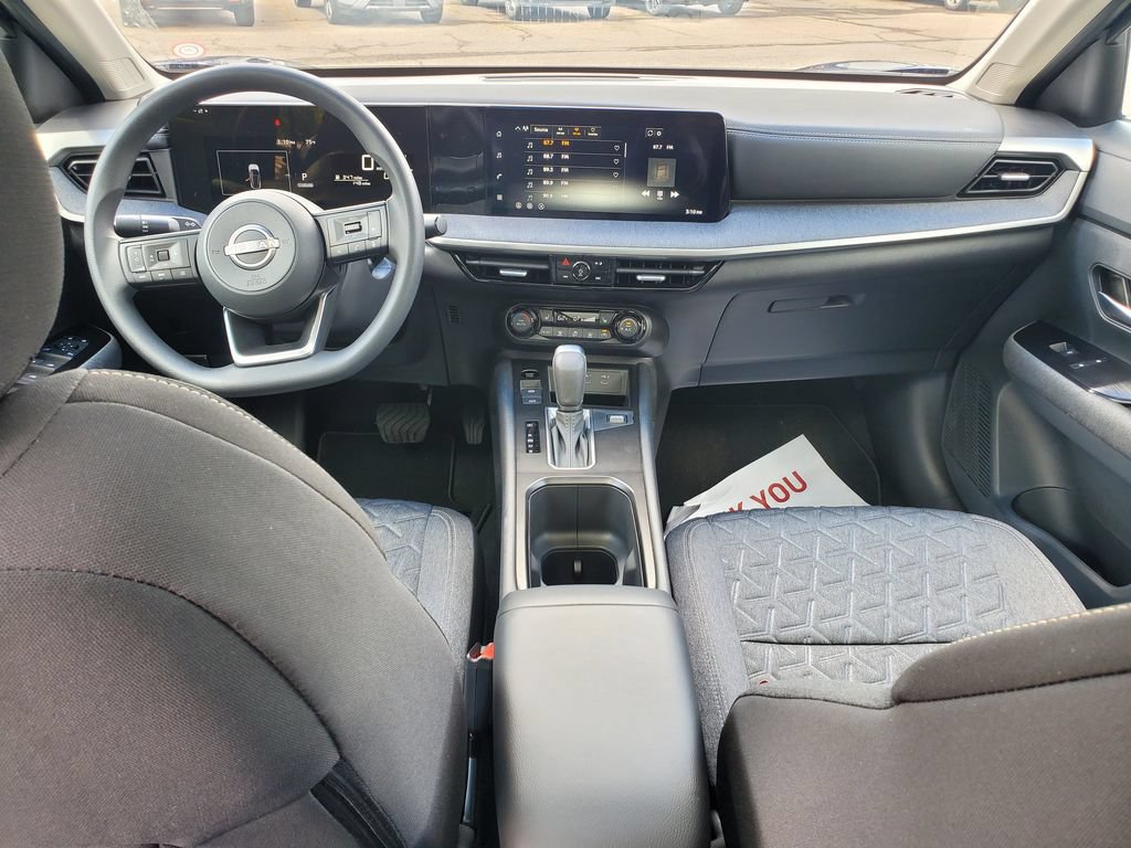 New 2026 Nissan Kicks SV w/ SV Premium Package AWD/4WD image 11