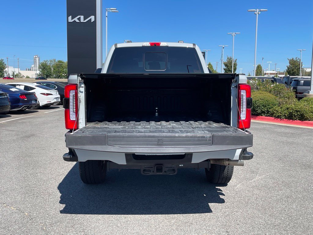 Used 2026 Ford F250 Platinum AWD/4WD image 7