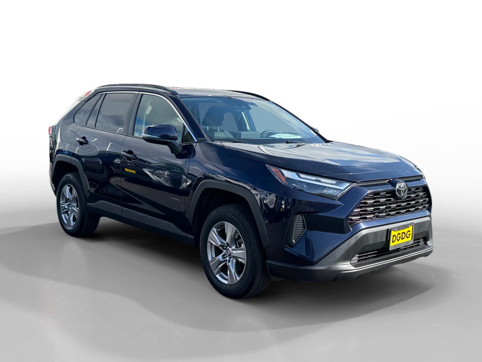 Used 2023 Toyota RAV4 XLE image 7