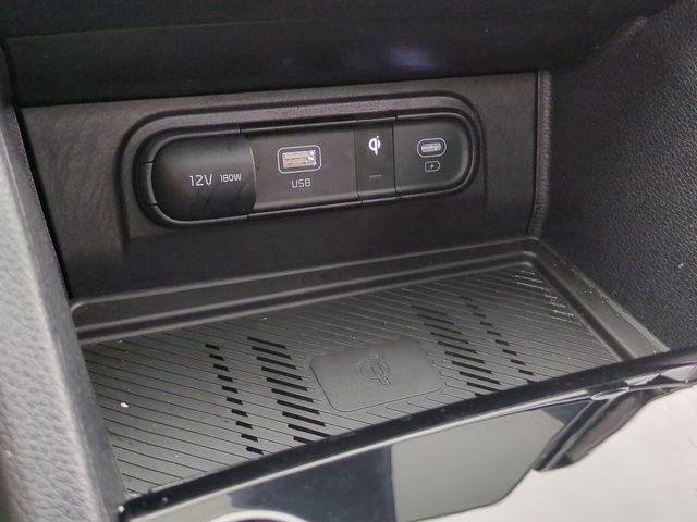 Used 2025 Kia Sportage EX w/ Premium Package image 23