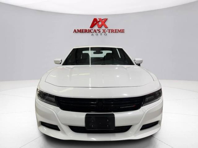Used 2020 Dodge Charger SXT w/ Leather Interior Group RWD image 9