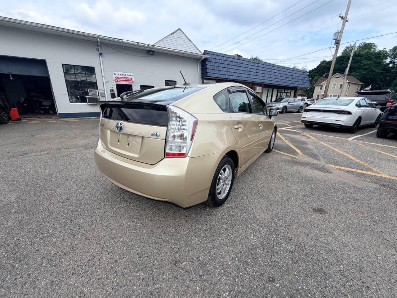 Used 2011 Toyota Prius Three FWD image 27